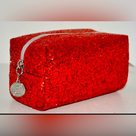 3/$100❤️BATH & BODY WORKS❤️COSMETIC MAKE UP CASE ❤️BRAND NEW WITH TAG ❤️ - Picture 1 of 5